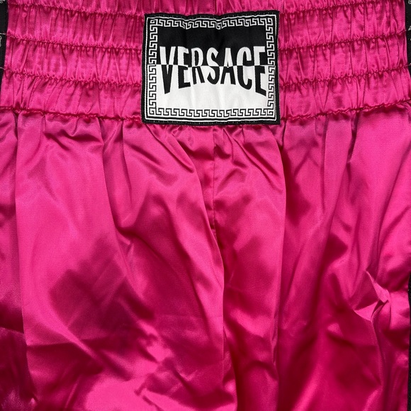 VERSACE Pink and Silver Unisex Boxing Shorts NWT silky shiny logo emblem stretch - Picture 6 of 13